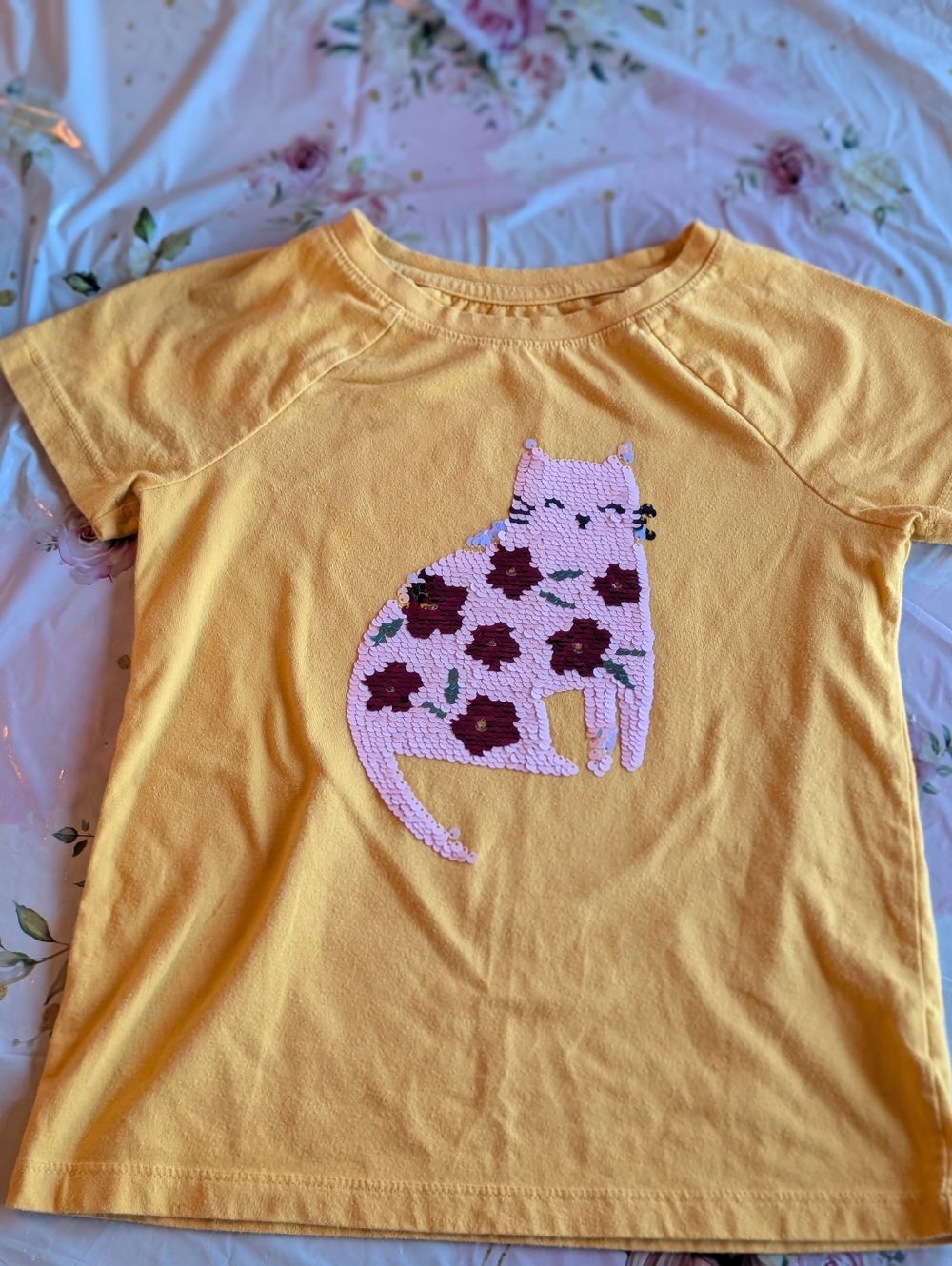 Cat & Jack Yellow Tee with Pink Cat and Maroon Floral Motif/ Girl 7/8